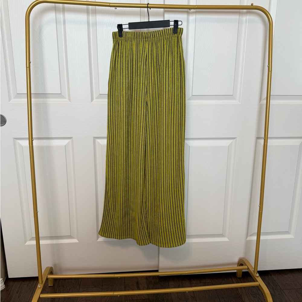 Striped Green Wide-Leg Pants